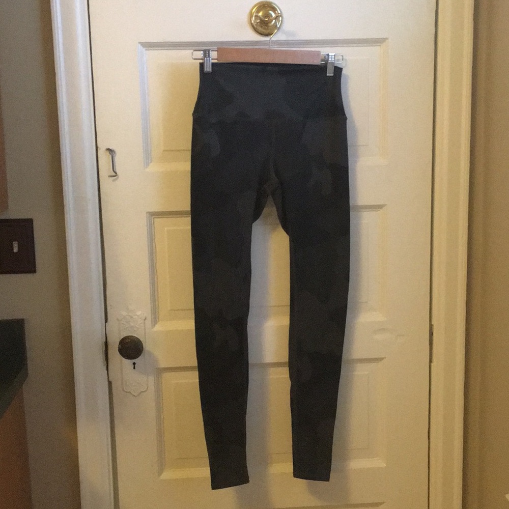 High waisted airbrush leggings in camo